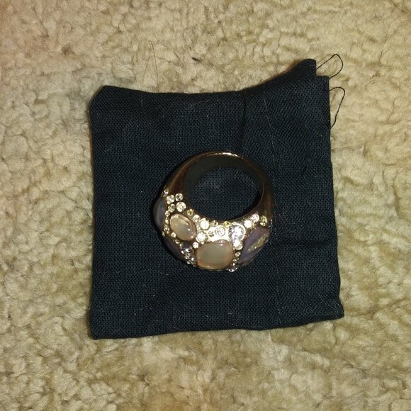 CHANEL Cocktail Resin & Strass Ring- used - Picture 13 of 14